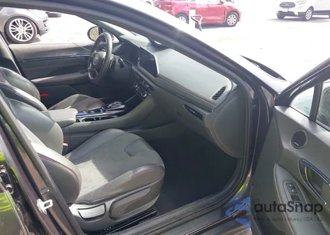 2021 Hyundai Sonata N Line z USA, uszkodzony, nr VIN 5NPEK4JC6MH126534